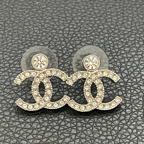 Chanel CC earrings - Picture 3 of 8